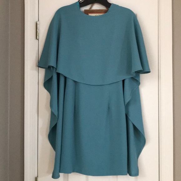 Lulus backless SEAFOAM GREEN cape dress, sz. s - Picture 3 of 8